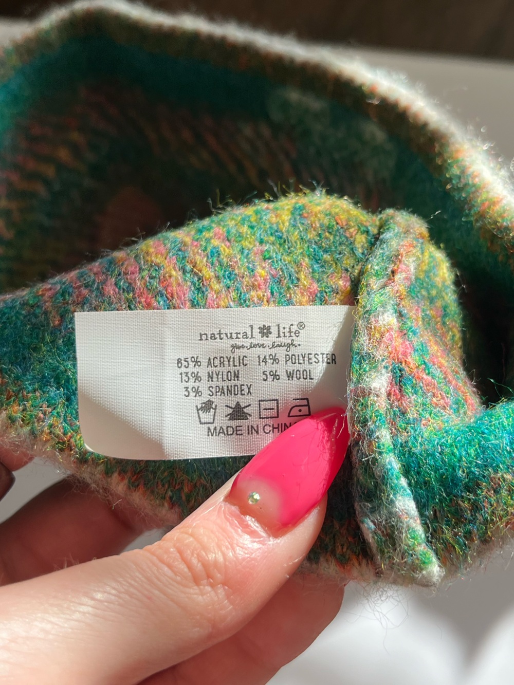 Natural Life Wool Blend Multicolor Floral Winter Hat Beanie Grey NEW NWT - Picture 3 of 3